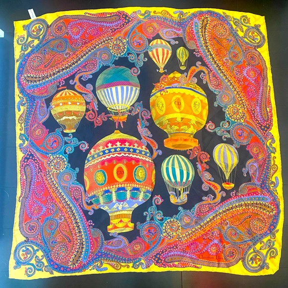 Christian Dior Scarf - Picture 1 of 4